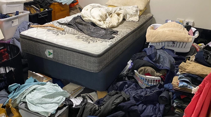 unorganised bedroom