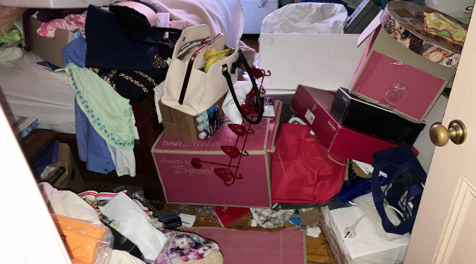 Decluttering services.01