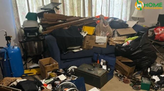 From Floor to Function: Reclaiming Spaces in Hoarded Homes